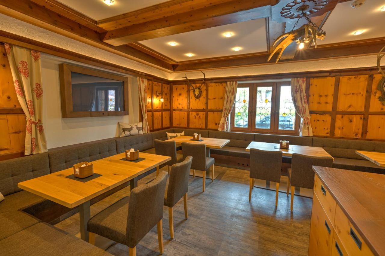Der Siegeler B&B - This Lifestylehotel Rocks Mayrhofen Eksteriør bilde