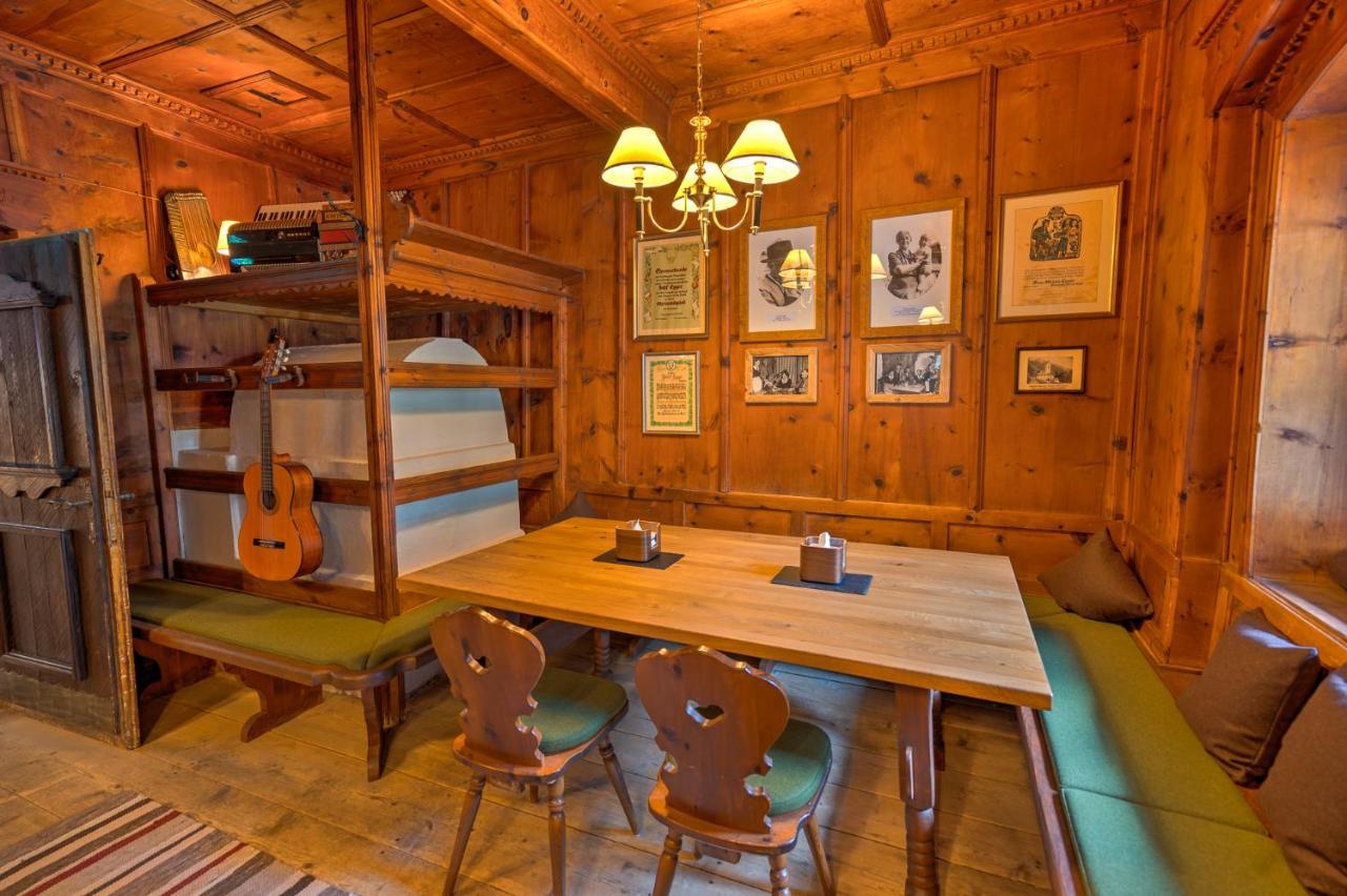 Der Siegeler B&B - This Lifestylehotel Rocks Mayrhofen Eksteriør bilde