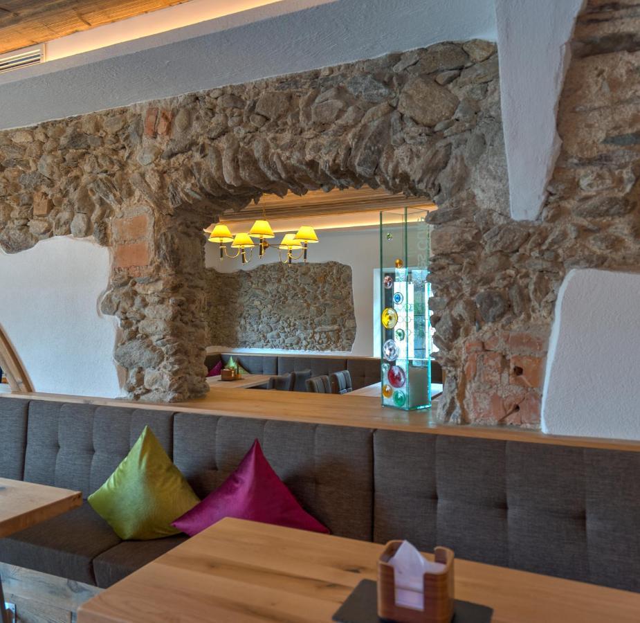 Der Siegeler B&B - This Lifestylehotel Rocks Mayrhofen Eksteriør bilde