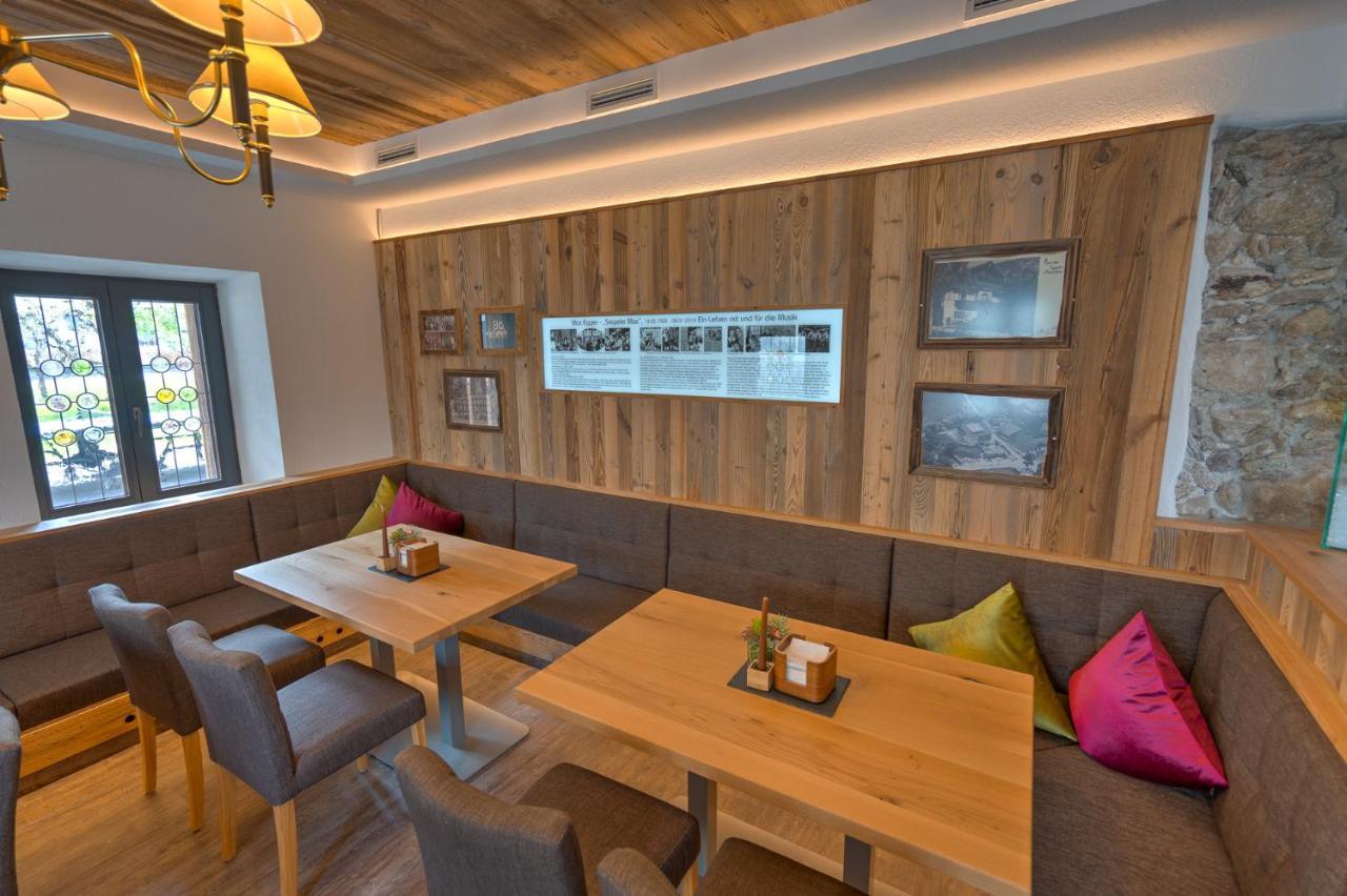 Der Siegeler B&B - This Lifestylehotel Rocks Mayrhofen Eksteriør bilde
