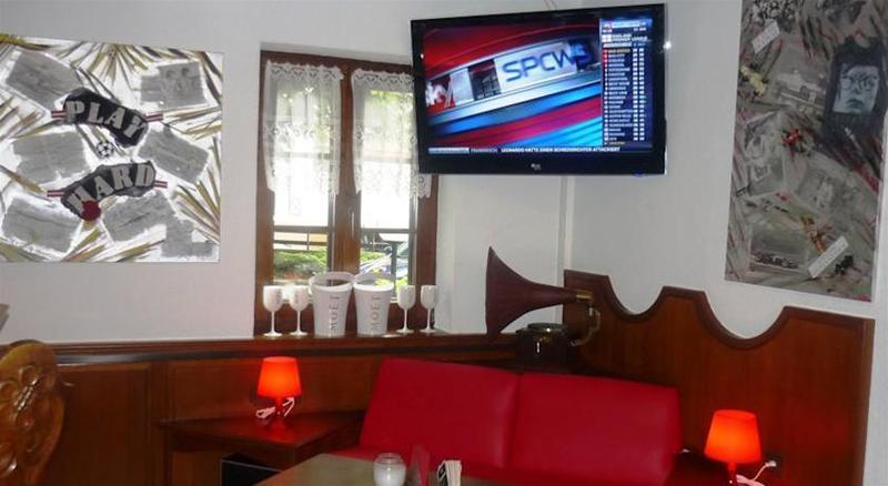Der Siegeler B&B - This Lifestylehotel Rocks Mayrhofen Eksteriør bilde